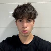 40+ perfiles de «Axel Perez»