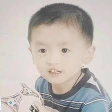 Play 小小小小何ML