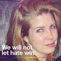 Kim Mullings's Instagram, Twitter & Facebook