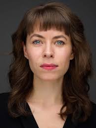 BERGFEST mit diesem wundervollen Ensemble ist das Tollste🎉🎭☀️🧡 Auf  weitere kunterbunte Vorstellungen🌈🥳 📸 @louisa_schlepper #skål #danke  #lübeck #august2025 #freilichtbühne #sommer #actress #schauspiel  #pippilangstrumpf