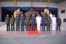 Motorcade of panglima angkatan tentera malaysia jeneral tan sri affendi tudm. Closing And Handing Over Ceremony Of The Mtat At Haigate My Military Times
