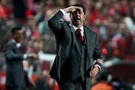 Técnico do benfica foi convidado especial no fórum do treinador, em braga, onde abordou os caminhos para. Tribuna Expresso Grandes Jogos Rui Malheiro Sobre Rui Vitoria Os Resultados Criaram Muito A Ideia De Um Treinador Acima Daquilo Que Ele Vale