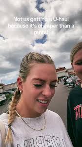 Kayla Cutlip's Instagram, Twitter & Facebook