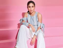 The brand offers a range of outfits for men and women made with woolen fabrics 900 crore, indian terrain retail has already crossed 1000+ multi brand outlets and performing well on several global ecommerce marketplaces as well. Fashion Brands In India Popular Indian Brands For Clothing Accessories