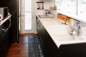 A kitchenette is a small cooking area, which usually has a refrigerator and a microwave, but may have other appliances. How Is The Kitchenette Design Her Kitchen Is Digging 2 Holes Sinking 10cm Under The Sink So Smart Inews