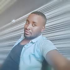 The top 7 at 7 countdown with The RealUncle till 8pm. Which song made your  day?