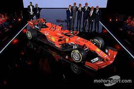 David castilla, streamer de f1 2021, estudiante de ingeniería mecánica y creador de contenido en dux Ferrari Reveals Very Early 2020 F1 Car Launch