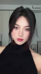 Makeup Transition Shhh