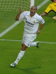 Ronaldo luis nazario de lima was born on the 18th of september 1976 in rio de janeiro, brazil by his father, nelio nazario de lima, snr and mother, sonia dos santos barata. Ronaldo Nazario Real Madrid Wallpaper Imagefootball