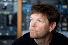 AFTER A DECADE, THE FRAY IS BACK