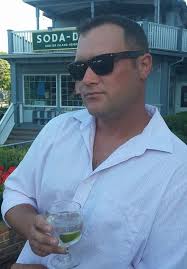 What temperature do the pools typically keep?