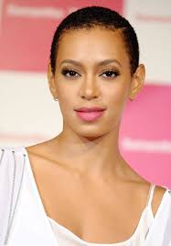Behold 41 Solange Knowles Hairstyles That Will Totally Inspire Big Chop Hairstyles Natural Hair Styles Short Hair Styles
