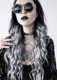 80 Gumus Gri Sac Rengi Fikirleri Ve Boyama Icin Ipuclari Black And Grey Hair Silver Hair Color Grey Ombre Hair
