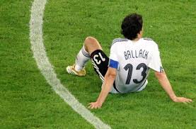 We did not find results for: Saison 1999 2000 Wechselt Er Fur 3 9 Millionen Euro Zu Bayer Leverkusen Und Erlebt Beim Werksklub Die Erfolgreichste Saison Der Vereinsgeschichte Ballack Und Bayer Werden 2001 02 Sowohl In Der Champions League In