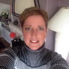 Sharon Strachan's Instagram, Twitter & Facebook