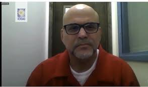 Salvatore mancuso gómez, also known as el mono mancuso, santander lozada or triple cero, among other names is a colombian paramilitary. Salvatore Mancuso Mancuso Entrega Nombres De Militares Que Habrian Ayudado A Conformar Autodefensas Actualidad W Radio Colombia