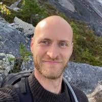 11900+ "'moeller" profiles