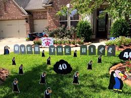 Over The Hill Milestone Birthday Decoration Ideas Love The Tombstones From Www Flamingos2g 50th Birthday Party Favors 60th Birthday Party Over The Hill Gifts