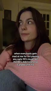 Who Is Robyn Harp Player