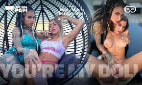 Marta Make-Split Tongue - EPORNER