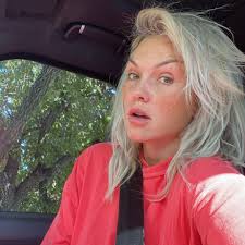 KANDEE JOHNSON🍭 (@kandeejohnson) • Instagram photos and videos