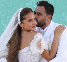 أشعر أني بلا قيمة عند زوجي لكن لا أستطيع طلب الطلاق. 2hg0tvtl5hnybm