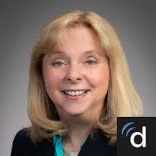 Lori Knight's Instagram, Twitter & Facebook