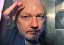 Inside julian assange's extradition ruling. Julian Assange Wikileaks Founder Can T Be Extradited To U S Judge Rules