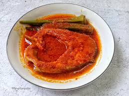 Rasa pedas yang ada dalam sup ini membuat penyuka cabai mana pun pasti suka. Resepi Asam Pedas Ikan Salmon Gerenti Sedap Dan Kuah Pun Kaw Kitpramenulis