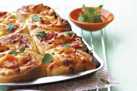 Pizza Buns Kraft What S Cooking Recipe Pizza Buns Pizza Buns Recipe Recipes