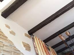Pannelli decorativi per pareti best pannelli decorativi per pareti. Le Travi Finto Legno Leggere Posa Facile E Anche Coprifili Ispiratevi
