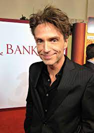 This biography profiles his childhood, life, career, achievements and timeline. 80s Nostalgia Alert Singer Richard Marx On His Favorite Song His Good Friend Tom Hanks And More Glamour