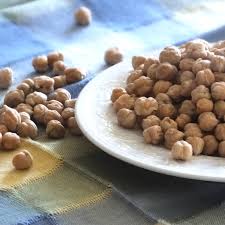 I ceci solitamente si trovano in commercio essiccati o già lessi e sigillati nelle apposite confezioni, vi basterà conservarli in luoghi freschi come la dispensa fino al momento dell'utilizzo, fate sempre attenzione a controllare la data di scadenza. Come Cuocere I Ceci Secchi Recette24