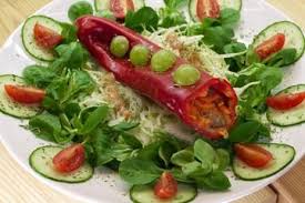 Ananas Petersilie Suppe Mit Zuckererbsen Rohkost Gerichte Roh Und Froh Gefullte Paprikaschoten Roh Essen Zuckererbsen