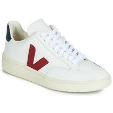 Veja claims ecological and fair trade conditions and to work with cooperatives of small producers and social associations in brazil and france. Veja V 12 Leather Weiss Blau Rot Kostenloser Versand Schuhe Sneaker Low 125 00