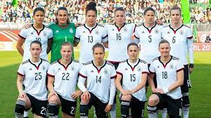 Der dfb kader der frauen zu den olympischen sommerspielen 2016 in rio de janeiro. Dfb Frauen Wm Kader Fur Kanada Zdfmediathek