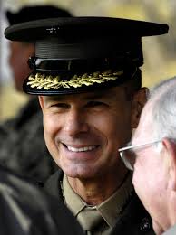 File:Peter Pace smiles and greets.jpg