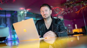 Heute gibt der unternehmer fast. Walter Temmer So Wurde Er Mit Dem Domainhandel Zum Multimillionar