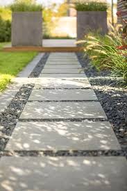 Privatgarten Dusseldorf Minimalistischer Garten Privatgarten Gartengestaltung Ideen