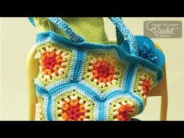 5 lessons how to do the african flower hexagon pattern +5 amazing projects: Crochet Hexagon Bag Easy The Crochet Crowd Youtube