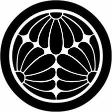 家紋 丸に三つ割り菊 maru ni mitsuwarikiku silhouette art japanese artwork japanese crest