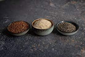 Chia Samen Leinsamen Und Flohsamenschalen Im Vergleich Projekt Gesund Leben