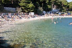 Poljana grgura ninskog 9, altstadt split, split, kroatien. Strand Bacvice In Split Strandfuhrer Von Porta Croatia