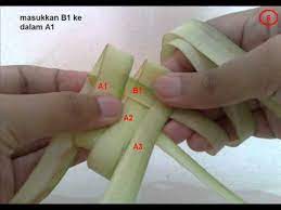 Liputan6.com, jakarta cara membuat ketupat tentunya perlu kamu kenali dari membuat anyamannya. Cara Anyaman Ketupat Dengan Sub Title Youtube