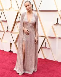 Brie Larson 1 Source On Instagram New Brie Arrives At The 92nd Oscars In California Brielarson Oscars In 2020 Brie Larson Brie Dresses