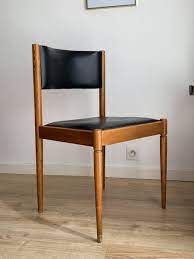 Malgré des dégâts matériels, parfois importants, les personnes présentes sont rarement blessées : 6 Chaises Vintage Annees 70 Luckyfind