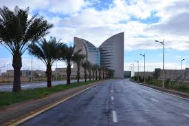 للرجال والنساء وظائف معيد بجامعة نجران