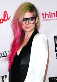 Born september 27, 1984) is a canadian singer, songwriter and actress. Chad Kroeger Not Happy With Avril S Ex S Halloween Costume Sheknows
