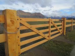 Homeadvisor's split rail fence cost guide provides installation prices for post and rail, including 3 rail vinyl, wood or cedar fencing per foot or acre. Lifestyle Timber Gates From Boundaryline