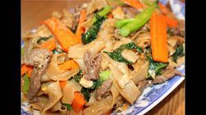 Thlatang zanmang lyrics fred hlim puia. Easy Homemade Chow Fun Noodle Mee Kathang Cambodian Food Asian American Food Youtube